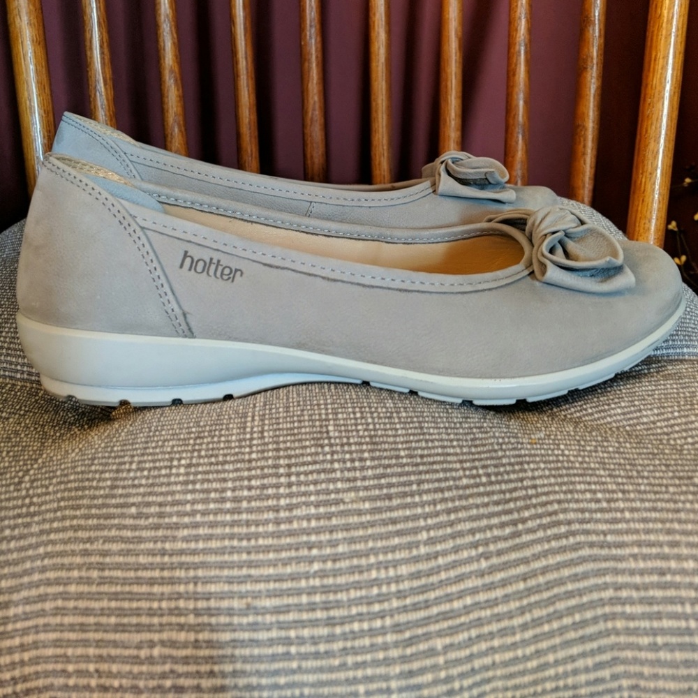 Gray Flats - image 2